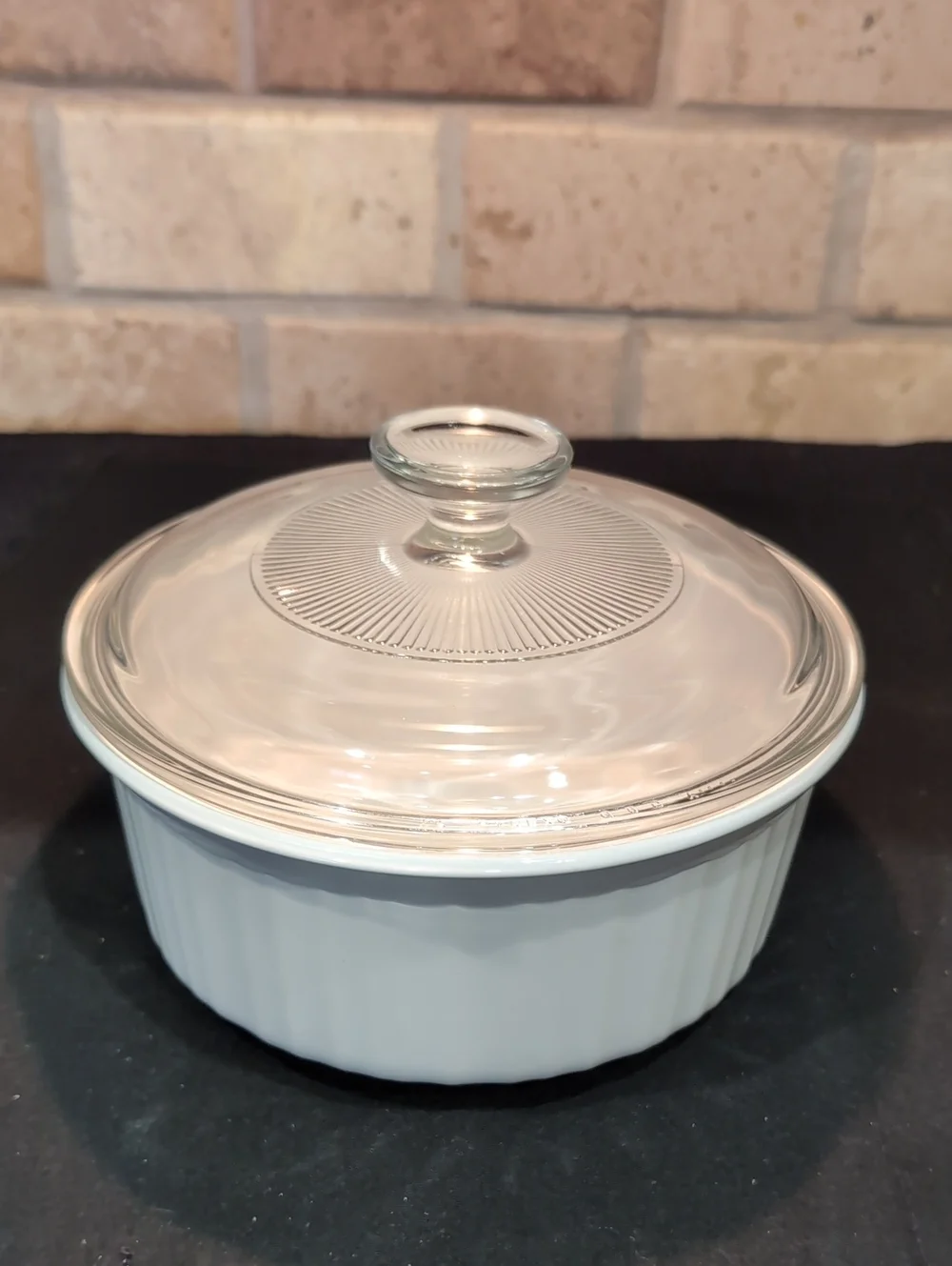 Vintage Corning Ware French White Casserole Dish And Lid 1.5 Quart F-5-B